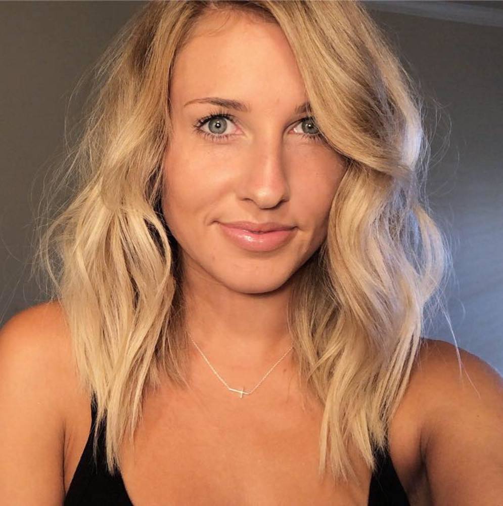 Meet your Posher, Brenna